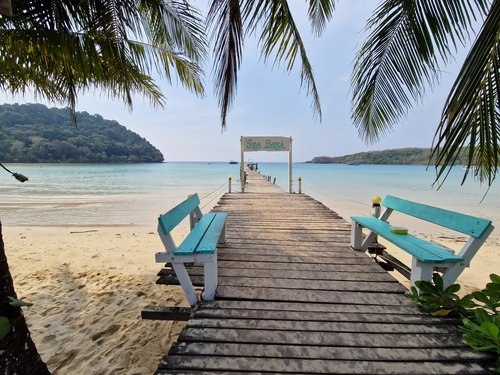 Bang Bao Beach